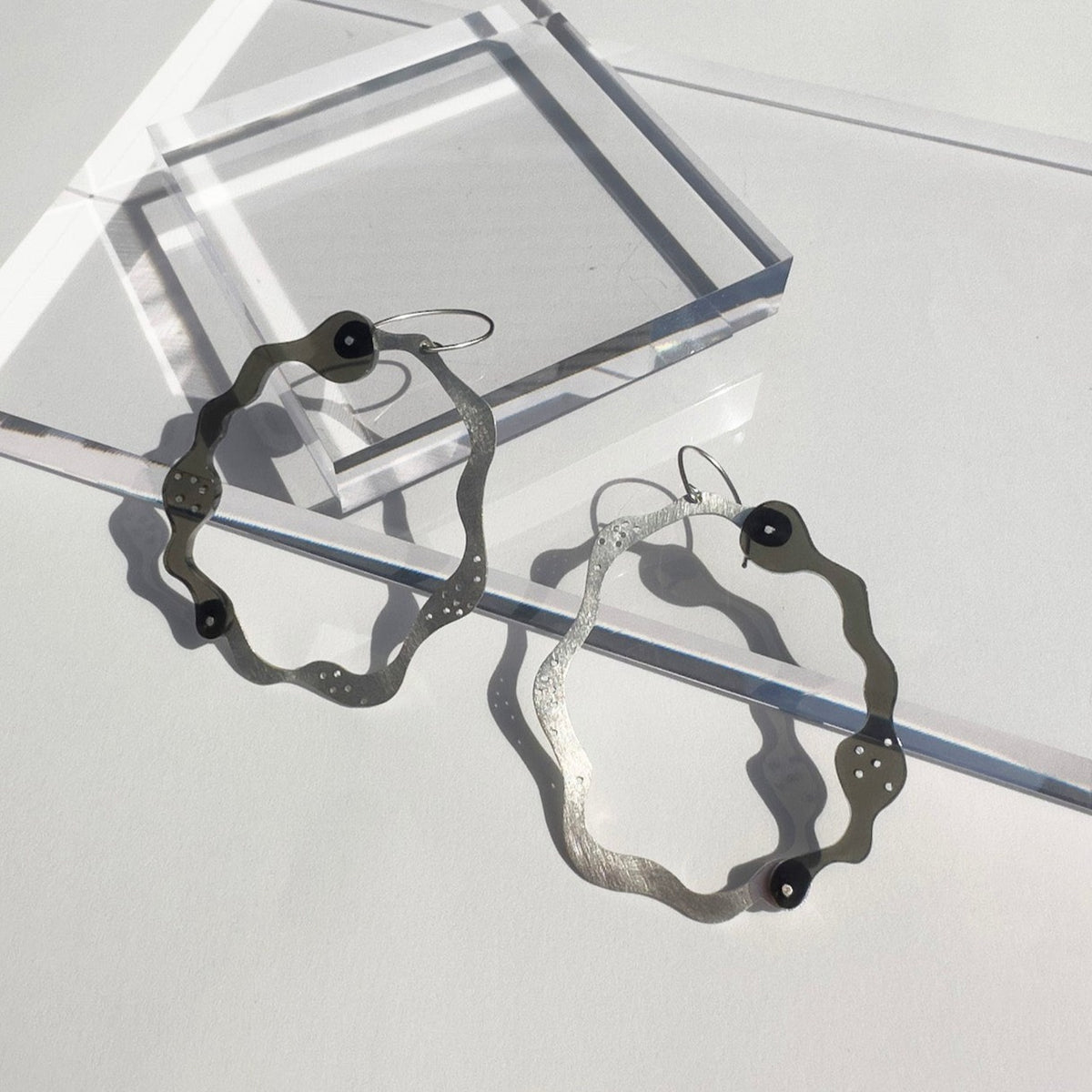 Anori Hanging Earrings in Brushed Silver - Denisa Piatti Jewellery