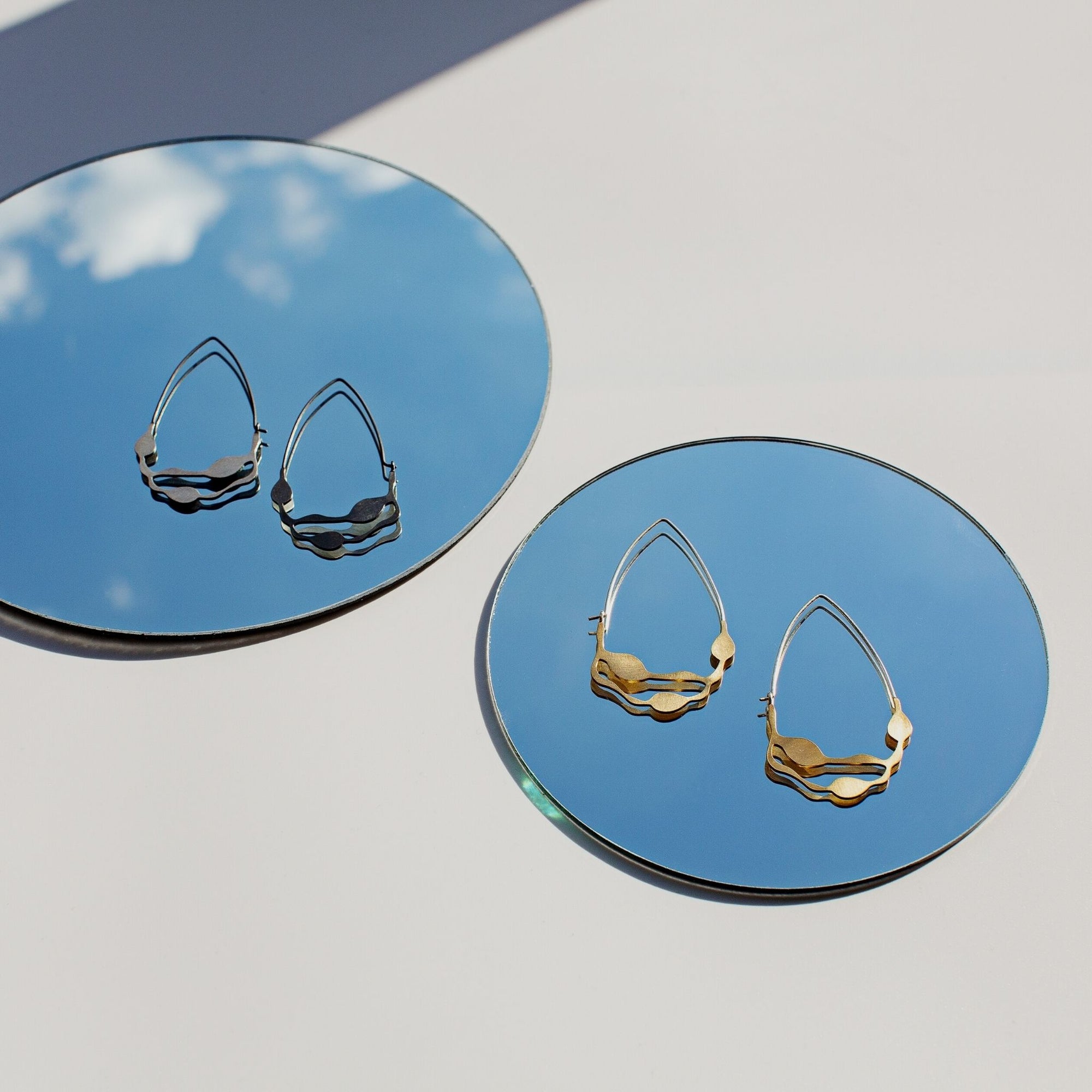 Wakame Earrings in Silver and Brass