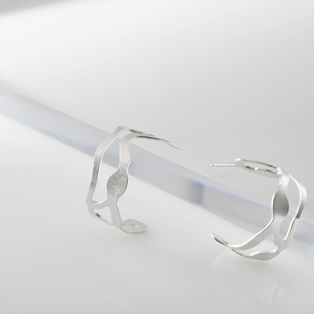 Kelp Hoops in Brushed Silver - Denisa Piatti Jewellery