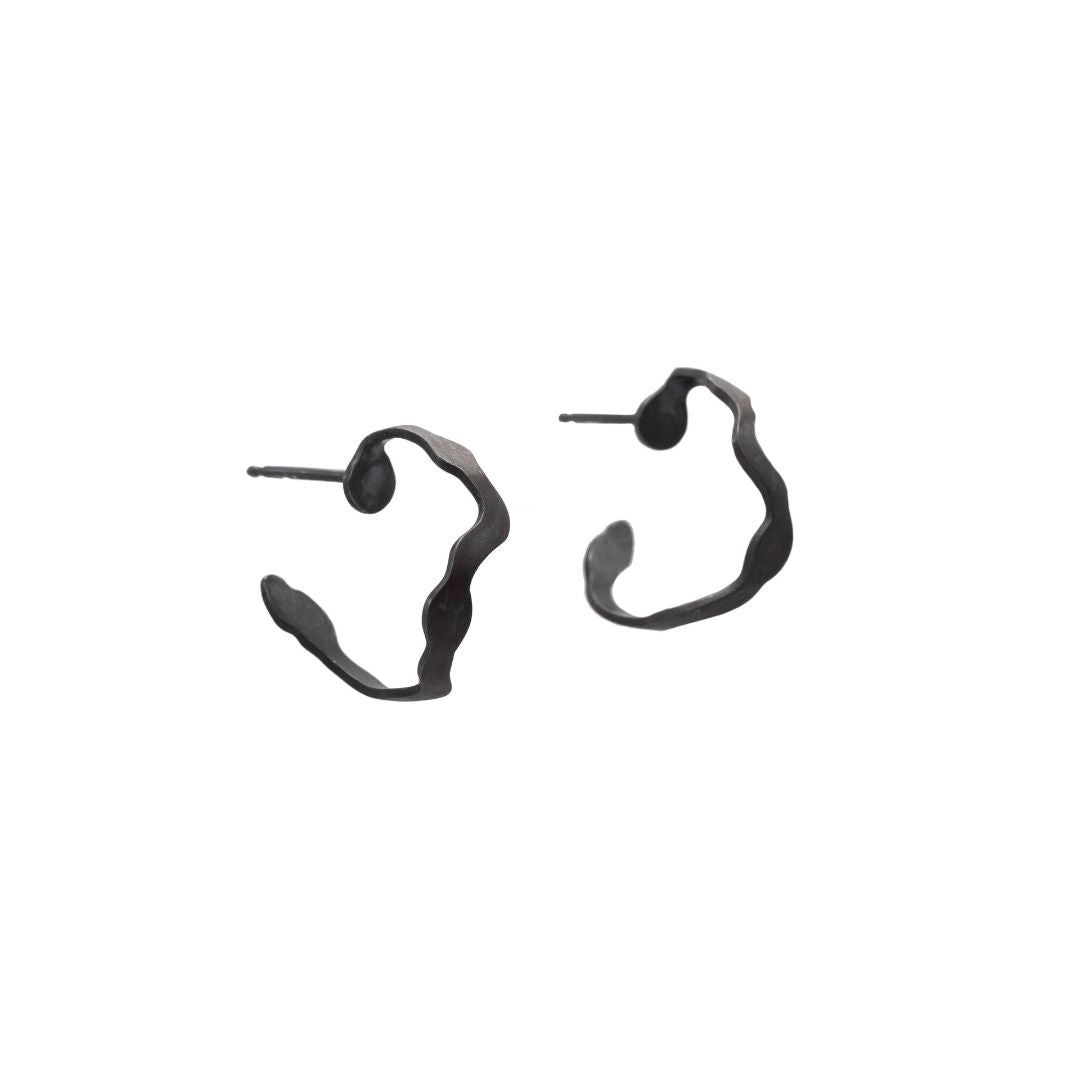 Dulse Hoops in Oxidized Silver - Denisa Piatti Jewellery