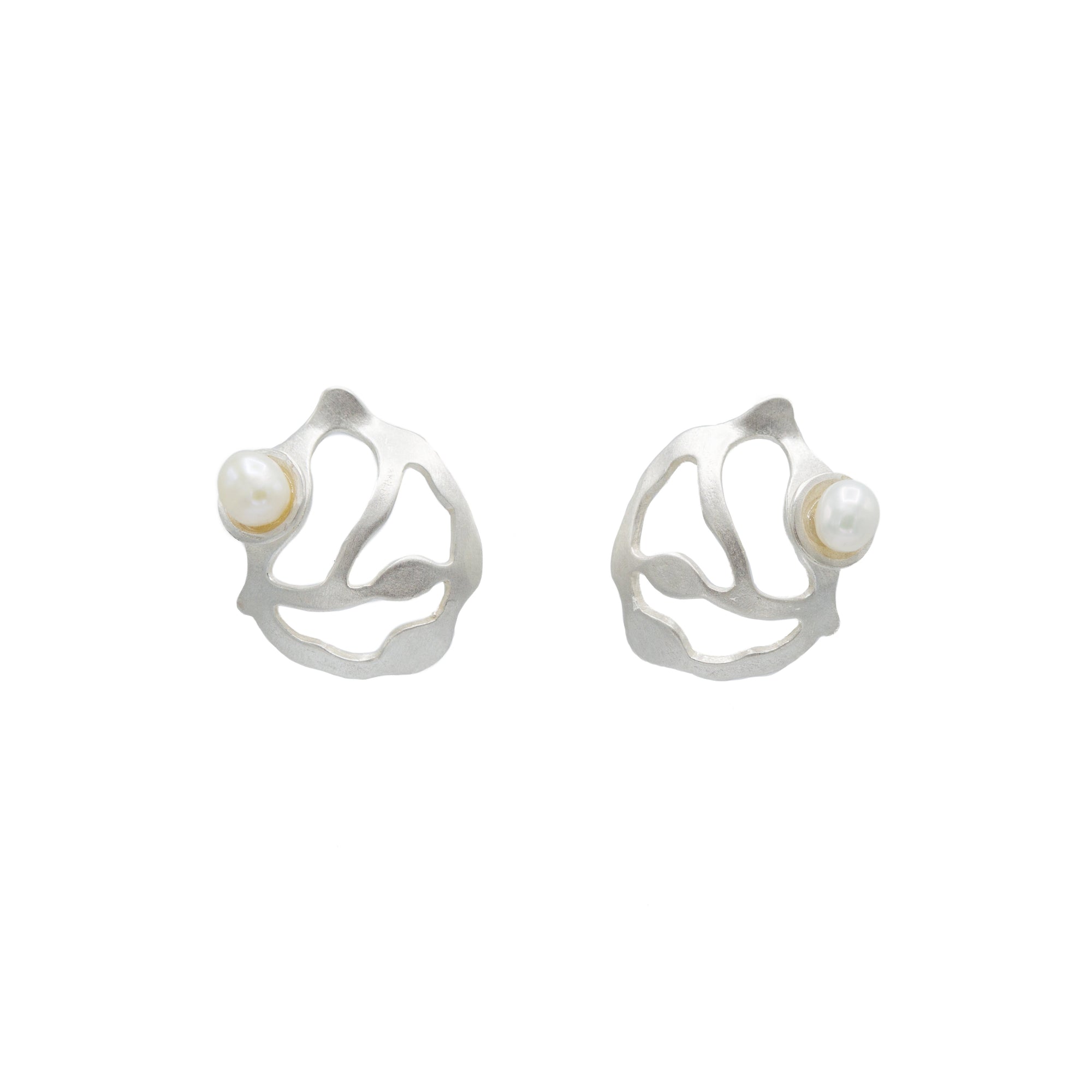 Pearl Seaweed Cluster Earrings in Brushed Silver - Denisa Piatti Jewellery