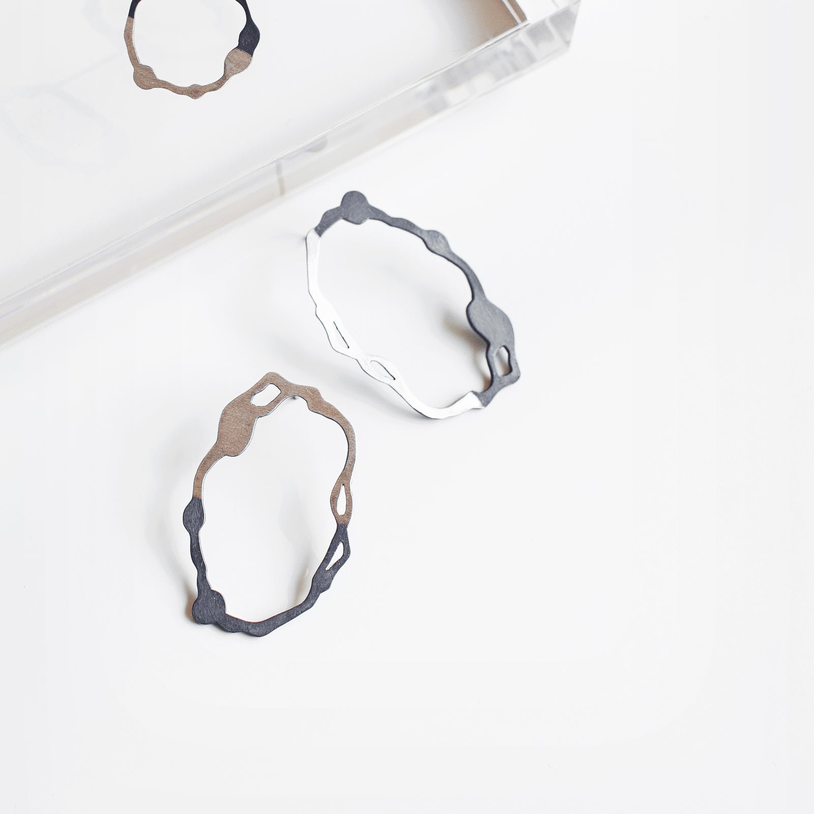 Oval Komu Earrings - Denisa Piatti Jewellery