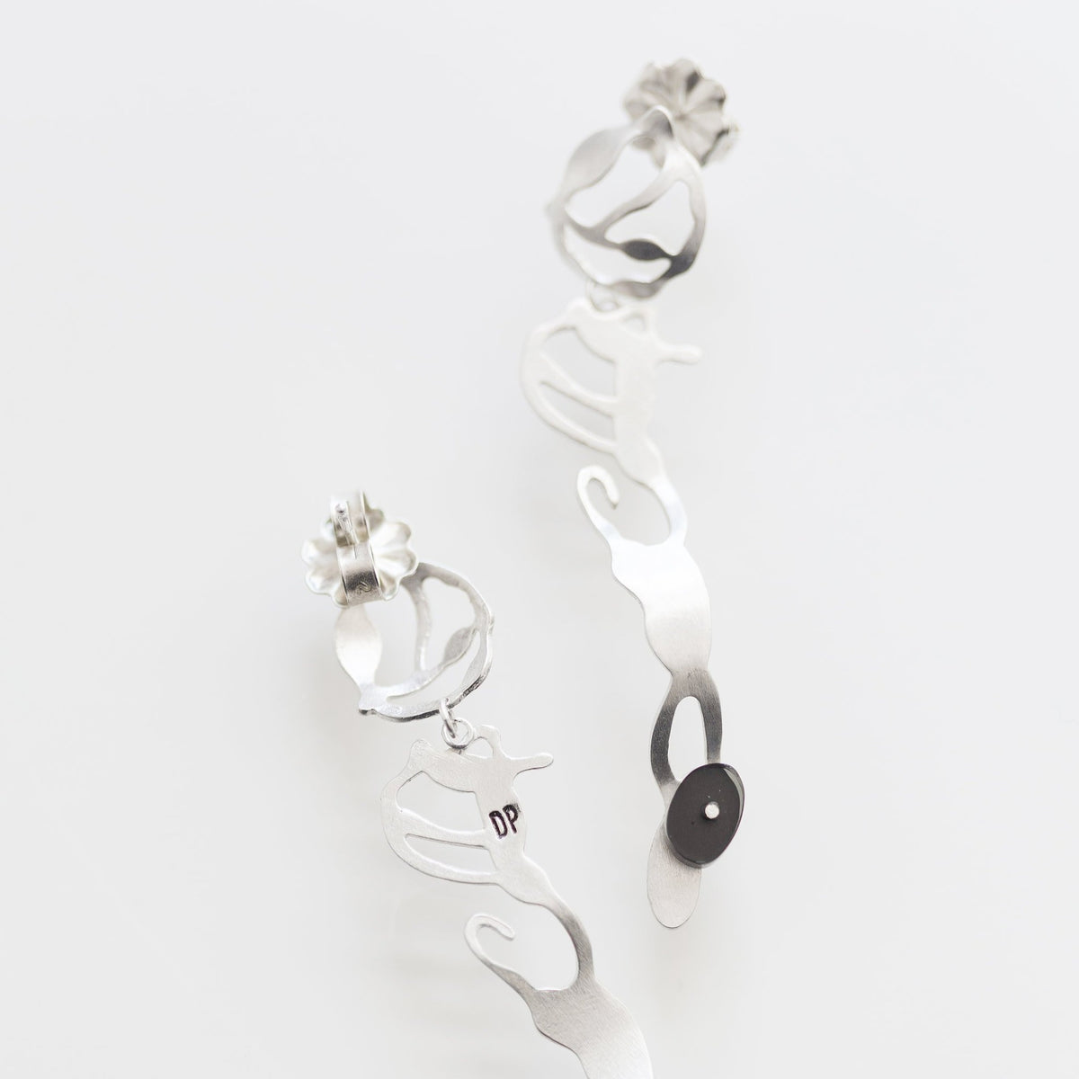 Dancing Seaweed Earrings in Brushed Silver - Denisa Piatti Jewellery